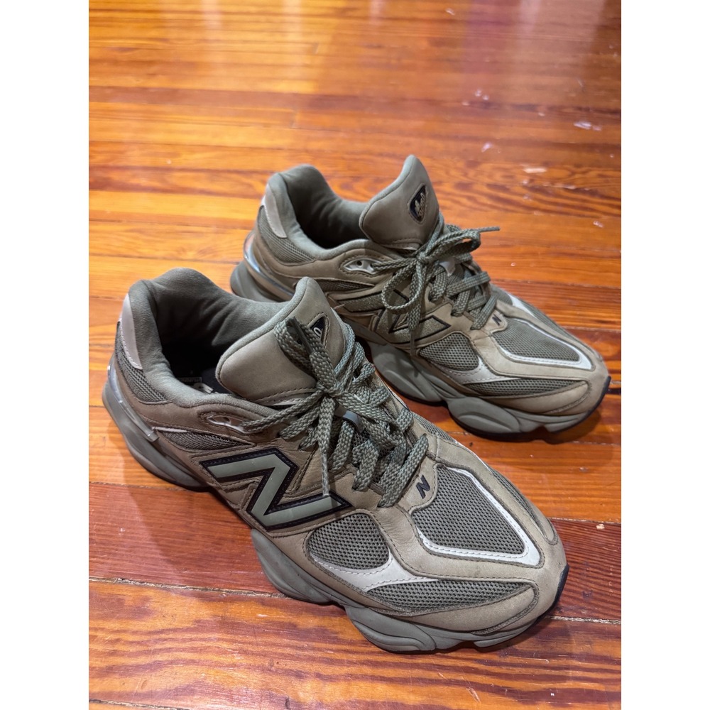 New Balance 9060 Olive Green Driftwood Mens Sneakers U9060HSB Size 11.5